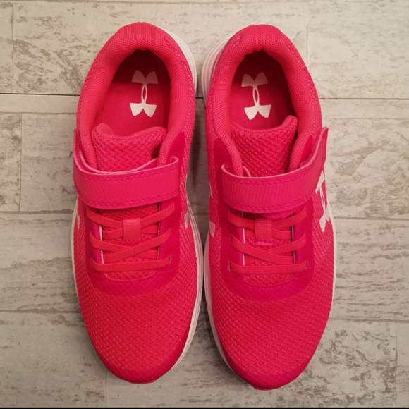 Under Armour Surge girls Hot Pink sneakers - Picture 6 of 7